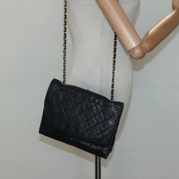 CHANEL Matelasse Chain Shoulder Bag Lamb Skin Black CC Auth - Picture 1 of 16